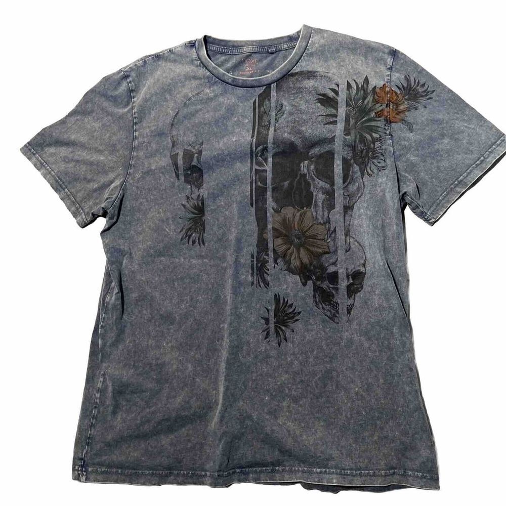 Next stonewashed skull and flower print size XL